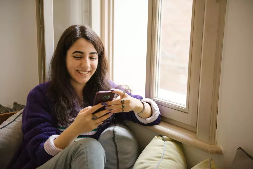 Woman with phone Woman with phone