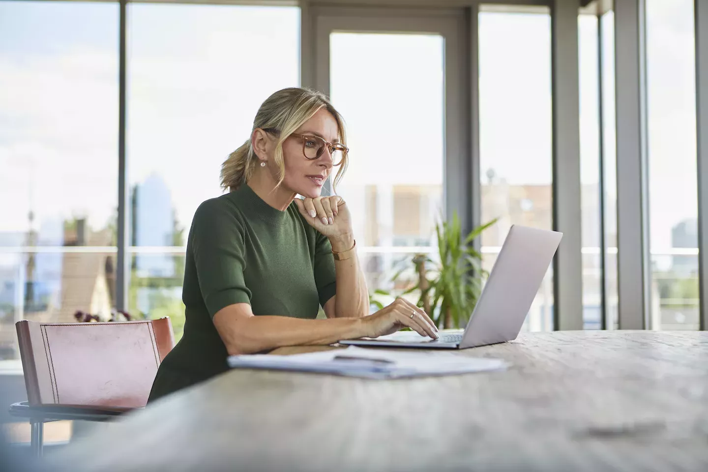 Woman working at a computer Woman working at a computer
